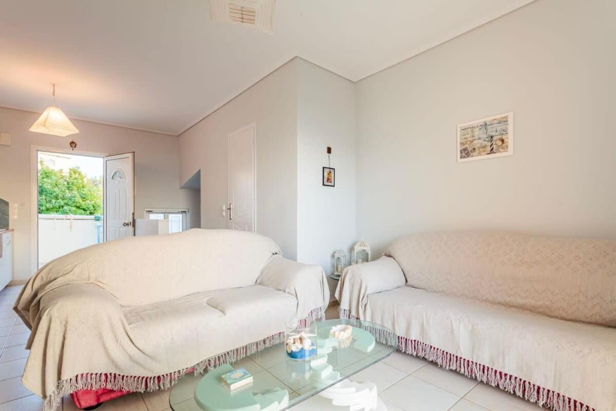 فيلا Seaview Terrace Haven-Perfect Location By The Sea كالاماتا المظهر الخارجي الصورة