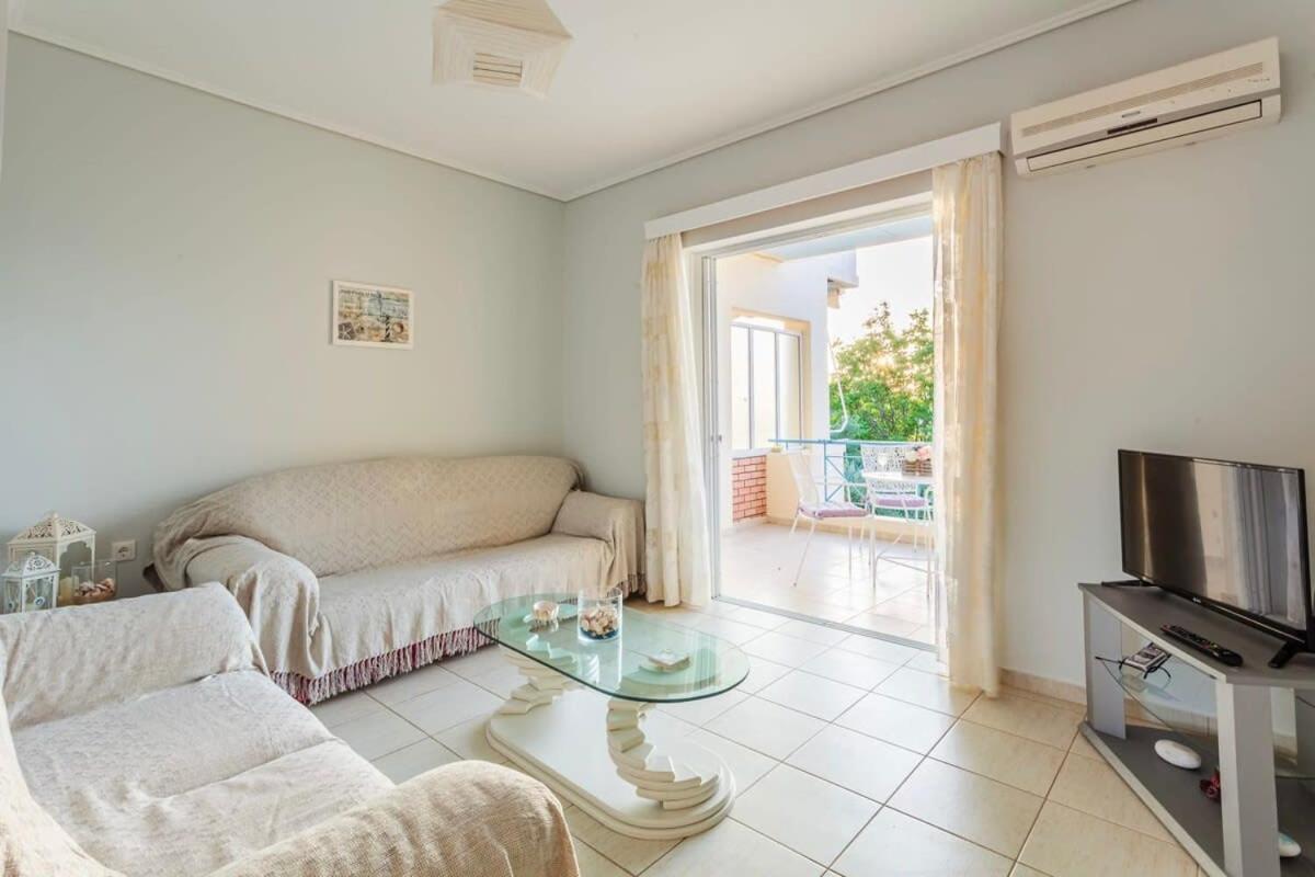 فيلا Seaview Terrace Haven-Perfect Location By The Sea كالاماتا المظهر الخارجي الصورة
