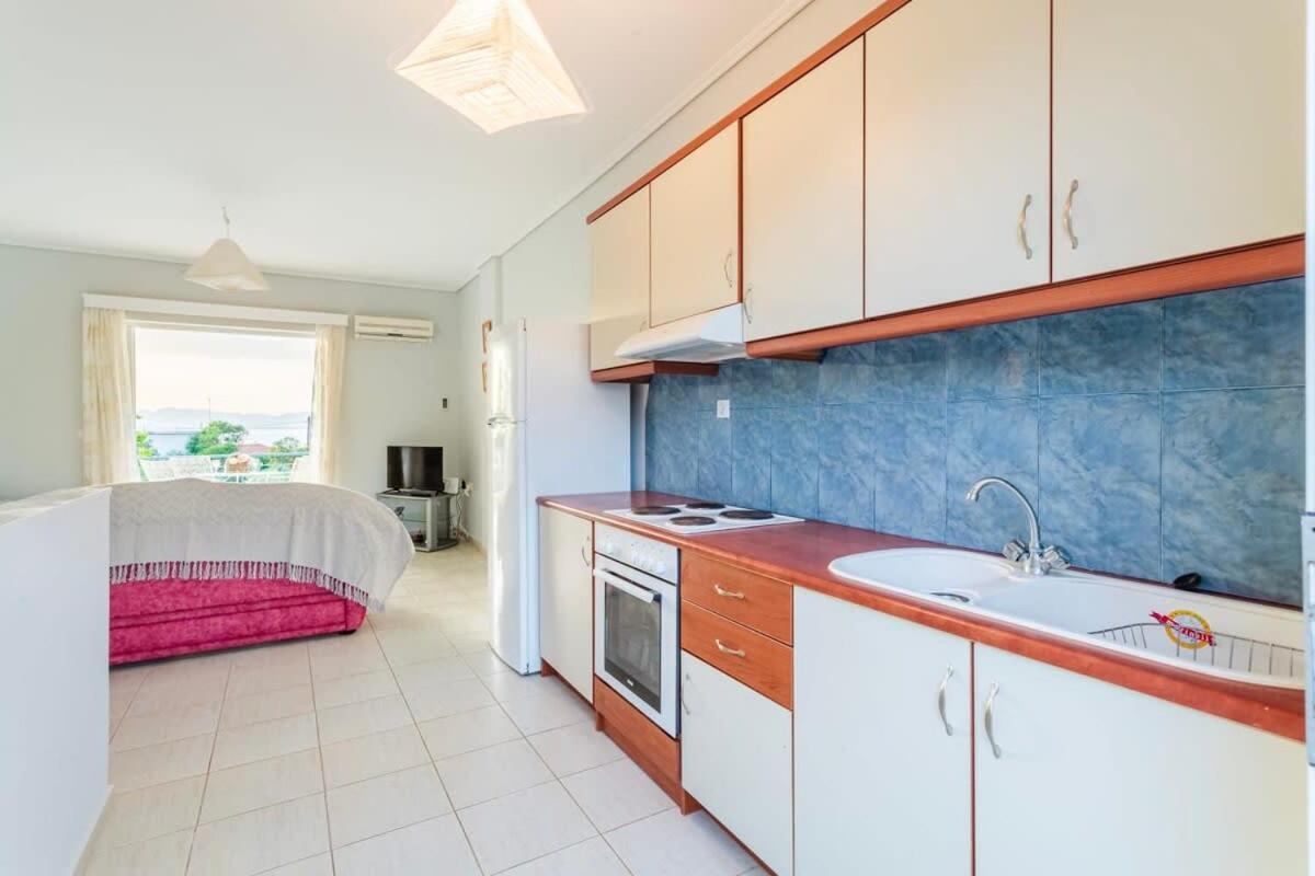 فيلا Seaview Terrace Haven-Perfect Location By The Sea كالاماتا المظهر الخارجي الصورة
